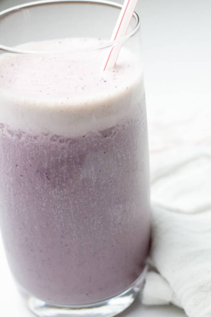 Blueberry Yogurt Smoothie-9